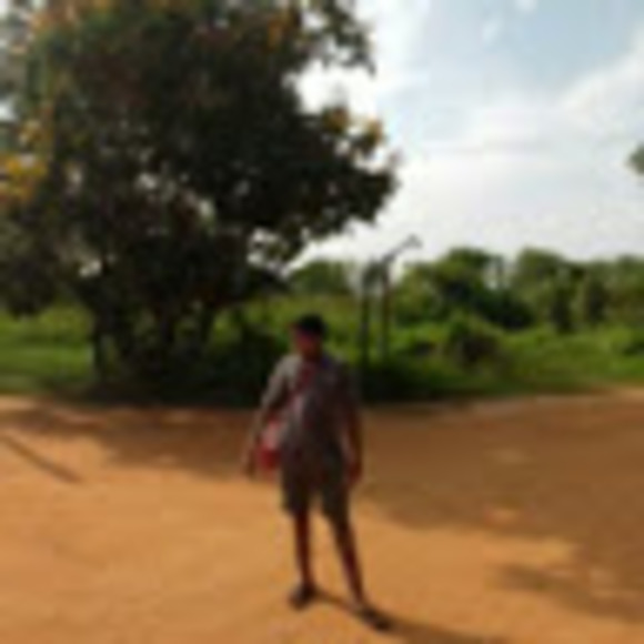 Meet your Posher, Minuka - Picture 1 of 1